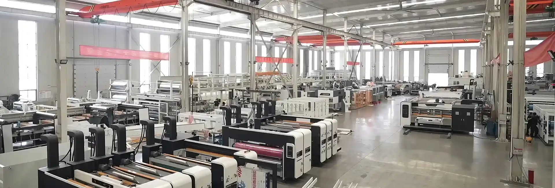 Planta de fabricación moderna con un área de 30.000 m²